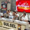 Polresta Gowa mengikuti launching SPMB SMA Kemala Taruna Bhayangkara. Jajaran Bhabinkamtibmas didorong membantu menyebarkan informasi penerimaan murid baru kepada masyarakat.