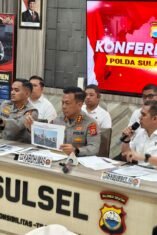 Polresta Gowa mengikuti launching SPMB SMA Kemala Taruna Bhayangkara. Jajaran Bhabinkamtibmas didorong membantu menyebarkan informasi penerimaan murid baru kepada masyarakat.