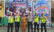 Satlantas Polresta Gowa mengedukasi siswa SMKN 2 Gowa tentang disiplin, keselamatan berlalu lintas, bahaya narkoba, bullying, dan penggunaan media sosial.